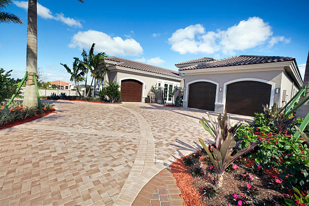 Best Driveway Paving Contractor  in New Albany, OH